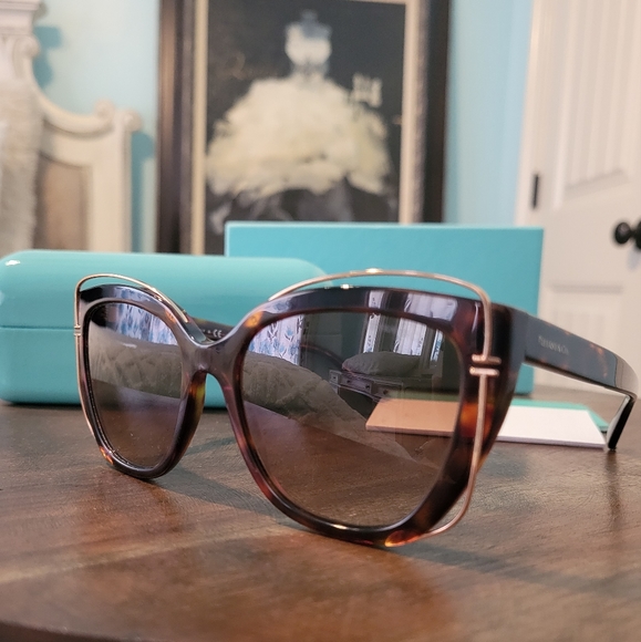 Tiffany & Company Sunglasses TF4148 Cat Eye Havanah Rubedo MA412 - Picture 12 of 15